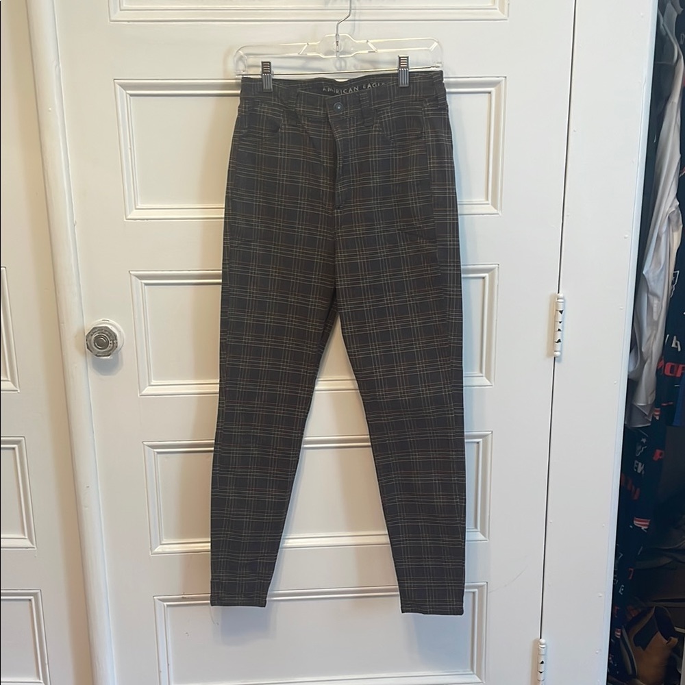 American Eagle Outfitters Men's Gray Plaid Pants